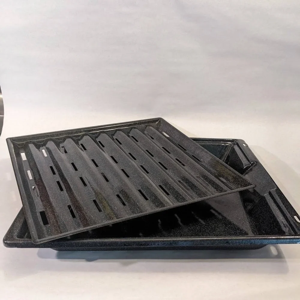 Vtg Black Speckled Porcelain Enameled Steel Broiler Pan & Rack Set 14.5x13